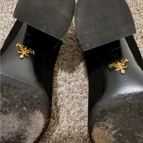 Prada Women's Black Suede Heels - Picture 6 of 6